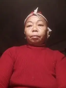 Snapshot of VangLe73 chatting on February 23, 2026, 11:33 am VangLe73 online show from February 23, 2026, 11:33 am