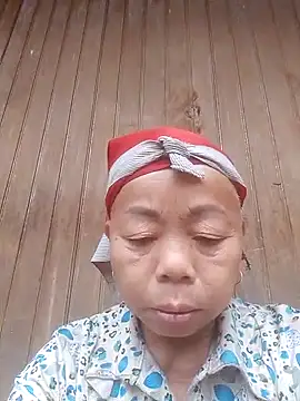 Snapshot of VangLe73 chatting on February 26, 2026, 6:13 am VangLe73 online show from February 26, 2026, 6:13 am