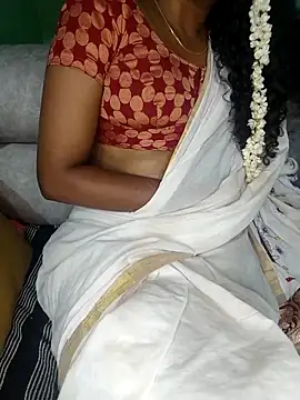 Snapshot of Tamilpallavi chatting on November 7, 2025, 4:22 pm Tamilpallavi online show from November 7, 2025, 4:22 pm