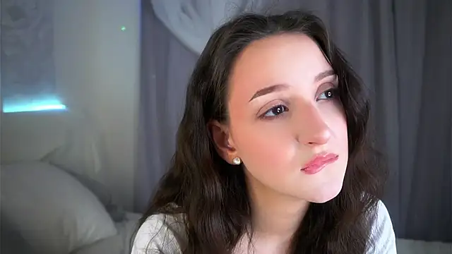 FalineBeacher online show from March 7, 2026, 1:34 am