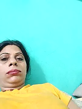 Snapshot of Soniya_Roy chatting on October 10, 2025, 3:18 am Soniya Roy online show from October 10, 2025, 3:18 am