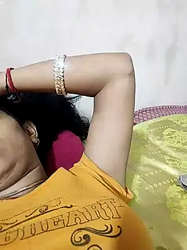 Snapshot of Soniya_Roy chatting on September 19, 2025, 6:01 pm Soniya Roy online show from September 19, 2025, 6:01 pm