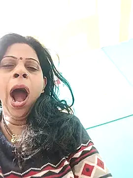 Snapshot of Soniya_Roy chatting on November 29, 2025, 3:06 am Soniya Roy online show from November 29, 2025, 3:06 am