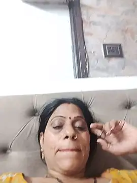 Snapshot of Soniya_Roy chatting on June 2, 2026, 4:07 pm Soniya Roy online show from June 2, 2026, 4:07 pm