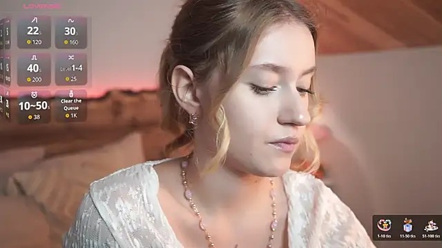 Nerissa xo online show from October 25, 2025, 7:58 pm