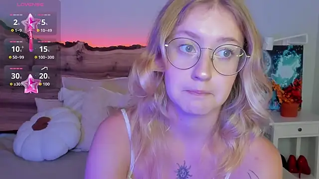 Nerissa xo online show from September 21, 2025, 8:03 pm