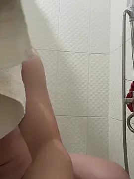 Kratex82 online show from April 19, 2026, 2:29 pm