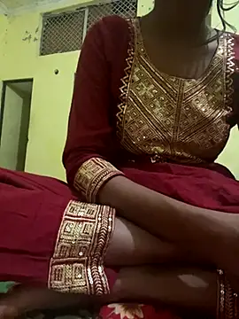 sakshi5533 online show from October 26, 2025, 5:24 pm