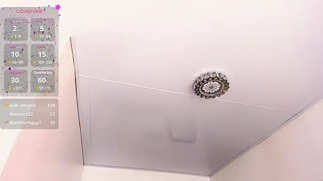 Rossedewitt  online show from September 29, 2025, 11:49 am