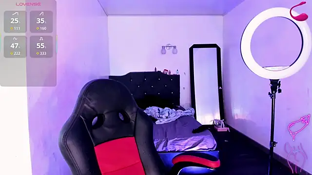 Rossedewitt  online show from September 30, 2025, 6:58 pm