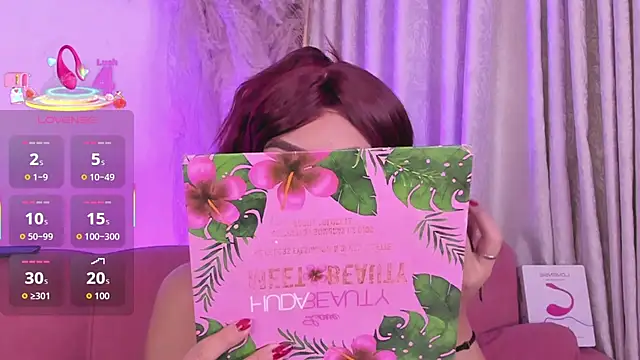 katierouge  online show from November 30, 2025, 12:11 am