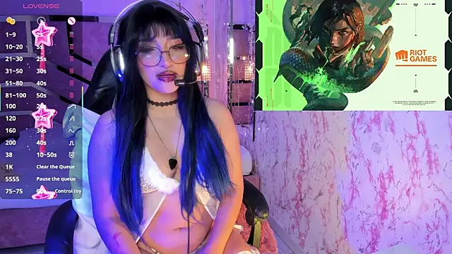 AriaNova  online show from January 10, 2026, 1:39 pm