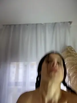 Sofi Leal online show from March 6, 2026, 12:22 pm