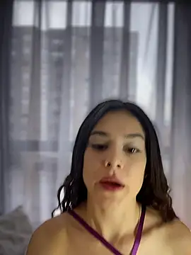 Sofi Leal online show from March 27, 2026, 12:28 pm