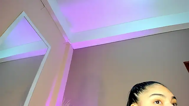 LunaAspen  online show from October 31, 2025, 5:53 pm