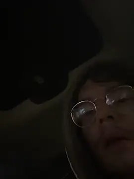 Snapshot of Hungboxer69 chatting on November 27, 2025, 10:59 am Hungboxer69 online show from November 27, 2025, 10:59 am