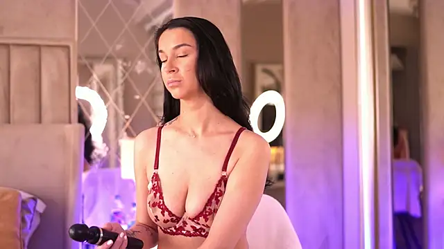 FrancescaDante online show from February 25, 2026, 6:57 am