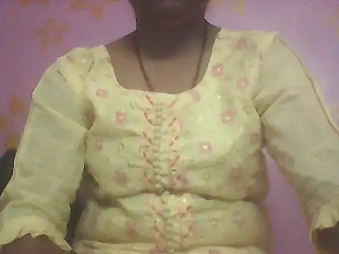 Snapshot of Lovely_bhabhi143 chatting on October 7, 2025, 5:30 am Lovely bhabhi143 online show from October 7, 2025, 5:30 am