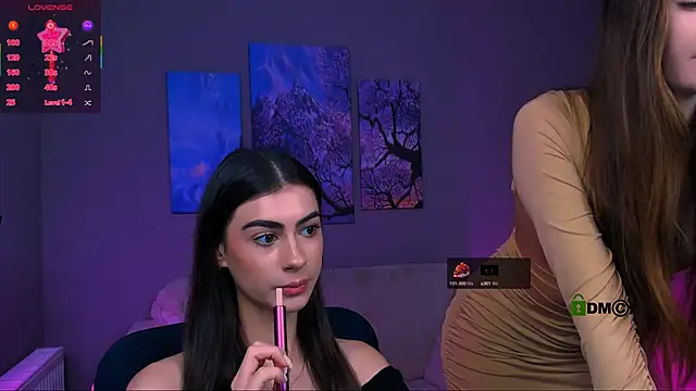 Snapshot of nekky_mouse chatting on October 10, 2025, 9:21 am nekky mouse online show from October 10, 2025, 9:21 am