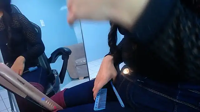 victoria hernandez t  online show from January 16, 2026, 1:04 pm