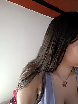 Isa Acosta online show from March 13, 2026, 2:00 pm