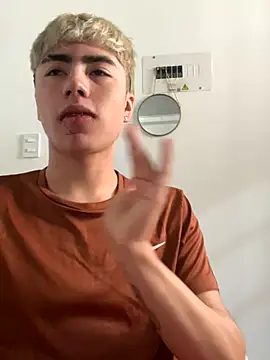 AlexanderCollman online show from December 3, 2025, 5:45 pm