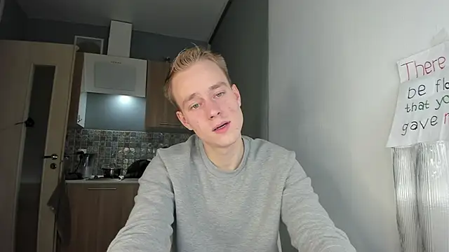 Snapshot of Kevin_Young_Cat chatting on October 31, 2025, 5:20 pm Kevin Young Cat online show from October 31, 2025, 5:20 pm