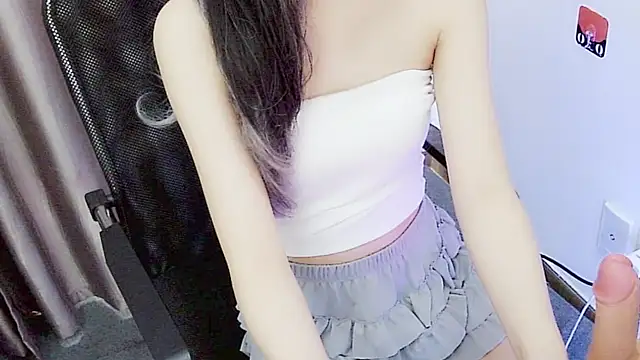 ALy-Lush online show from December 21, 2025, 5:31 am