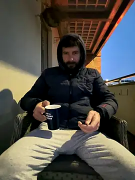 Michel huge online show from October 28, 2025, 6:45 am