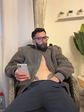 Michel huge online show from March 23, 2026, 7:03 pm