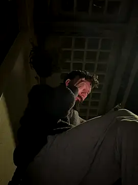 Michel huge online show from November 12, 2025, 4:27 am