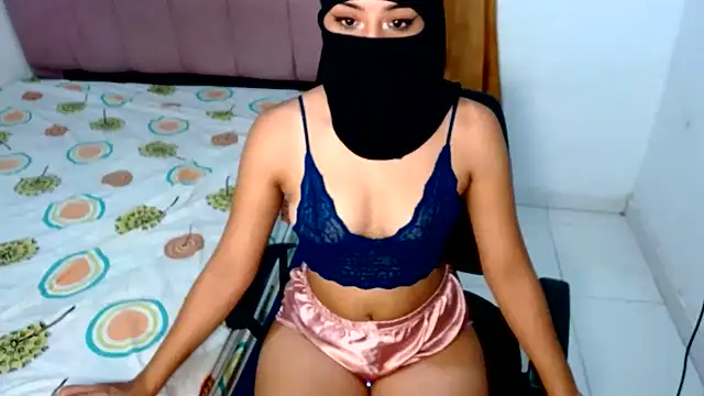 Layla Noor online show from June 9, 2026, 5:30 am
