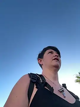 Snapshot of backdoorgalore4you chatting on December 15, 2025, 9:04 am backdoorgalore4you online show from December 15, 2025, 9:04 am