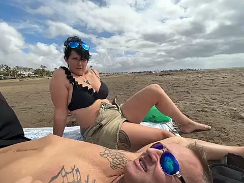 backdoorgalore4you online show from April 26, 2026, 10:12 am