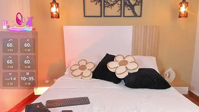 Snapshot of Camila_Bustamante chatting on September 26, 2025, 3:19 pm Camila Bustamante online show from September 26, 2025, 3:19 pm