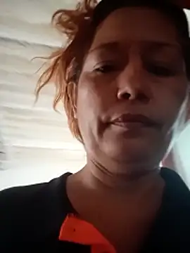 marinita13 online show from April 25, 2026, 4:15 pm