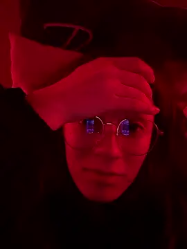 Ellie lowell online show from January 10, 2026, 1:34 am