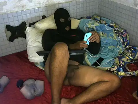 morenomascarado17 online show from November 18, 2025, 10:13 pm