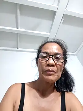 ImYourWoman 55 online show from December 5, 2025, 6:39 pm