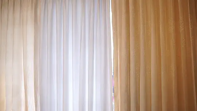 Ariaa Isabell online show from October 17, 2025, 6:21 pm