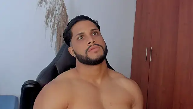 Pier Simons online show from April 2, 2026, 3:41 pm