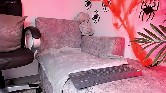 Snapshot of Ammberly__Adam23 chatting on October 18, 2025, 1:02 pm Ammberly Adam23 online show from October 18, 2025, 1:02 pm