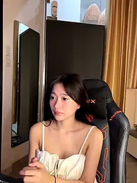  Meimeibaby  online show from December 2, 2025, 10:06 am