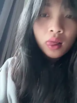 Snapshot of Phayphay77 chatting on December 14, 2025, 12:28 am Phayphay77 online show from December 14, 2025, 12:28 am