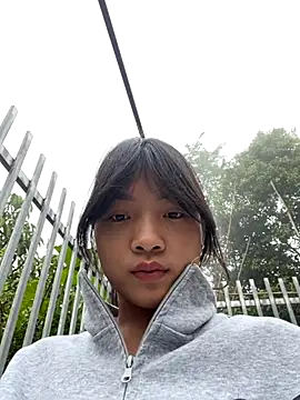 Snapshot of Phayphay77 chatting on October 24, 2025, 3:27 am Phayphay77 online show from October 24, 2025, 3:27 am