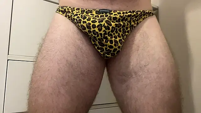 BrianJohnson  online show from November 4, 2025, 10:08 am