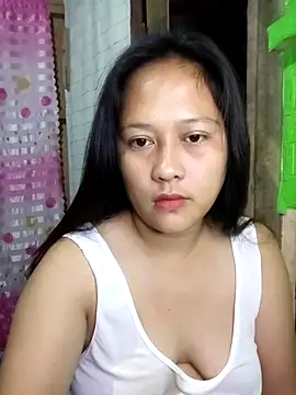 Snapshot of pretty_me092121 chatting on March 22, 2026, 6:31 pm pretty me092121 online show from March 22, 2026, 6:31 pm