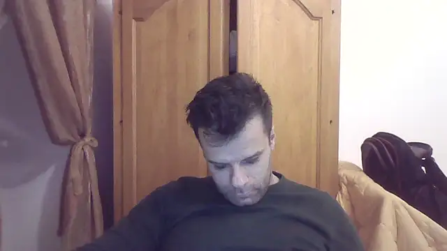 Snapshot of FROCETTO93 chatting on November 1, 2025, 7:08 pm FROCETTO93 online show from November 1, 2025, 7:08 pm