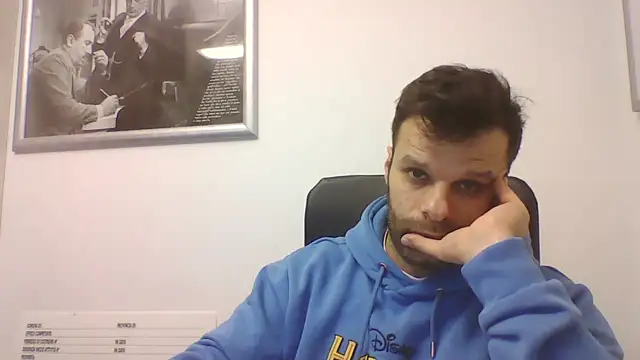 Snapshot of FROCETTO93 chatting on January 9, 2026, 3:52 pm FROCETTO93 online show from January 9, 2026, 3:52 pm