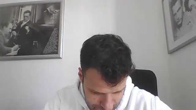 Snapshot of FROCETTO93 chatting on December 1, 2025, 11:22 am FROCETTO93 online show from December 1, 2025, 11:22 am